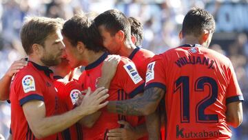 La Real Sociedad remonta en una tarde de regalos del Celta