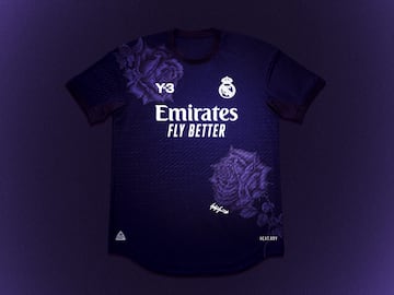 La nueva camiseta del club blanco, la cuarta para esta camapaña, ha sido presentada través de los diferentes perfiles de redes sociales del Real Madrid. Bellingham ha sido la cara principal para la presentación. El color de la elástica será el morado, uno de los colores característicos merengues.