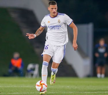 SKY Sports: el Leipzig piensa en Rafa Marín, del Castilla