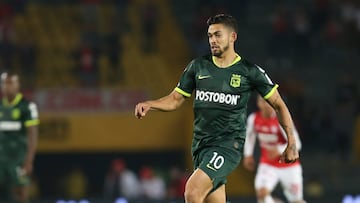 Andrés Andrade durante un partido con Atlético Nacional.