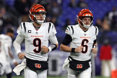 Who will play QB for the Bengals now that Joe Burrow is out for the season?
