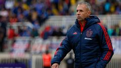 A Gustavo Álvarez le preguntan por el Superclásico ante Colo Colo y dice esto: los hinchas lo apoyan