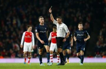 Alexis Sánchez se llevó los abrazos y los aplausos en la nueva victoria del Arsenal ante el Southampton. 