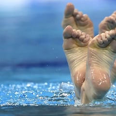Los curiosos y bellos momentos de la natación artística