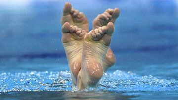 Los curiosos y bellos momentos de la natación artística