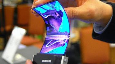 Se filtran patentes de un iPhone plegable