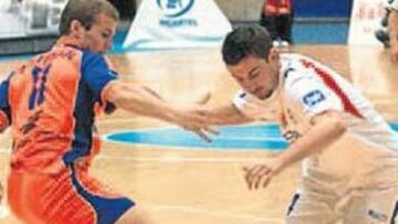 <b>PASO ADELANTE. </b>Saúl, como el Lobelle, avanzan hacia la clasificación para la fase final de Copa.