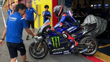 Dovizioso prueba la Yamaha en Misano