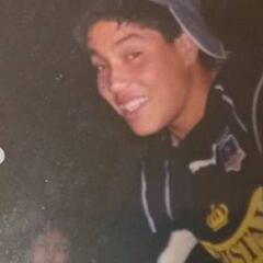 ¿Te imaginas quién es? Las fotos inéditas de un jugador albo