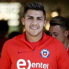 César Pinares acuerda su arribo a Colo Colo por una temporada