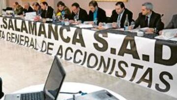 <b>ÉXITO. </b>El presidente de la Unión, Juanjo Pascual, sacó adelante todos los puntos de la junta.