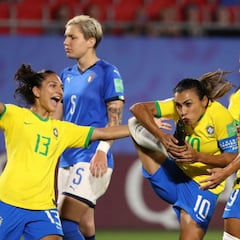 Marta makes World Cup history with record 17th goal