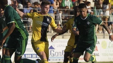 Felipe Gutiérrez debutó en triunfo del Betis en amistoso