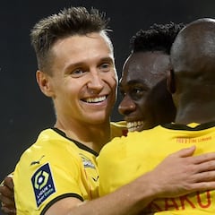 Kalimuendo explota y el Lens sigue la estela del PSG