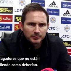 Lampard se siente en un hilo y salta estilo Mourinho: 'rajada' sin precedentes contra los suyos