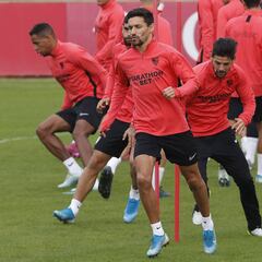 Jesús Navas no reinará en el campo que lleva su nombre