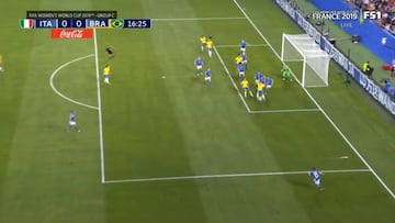 El lujo de Debinha que no se convirtió en el gol del Mundial por una parada colosal