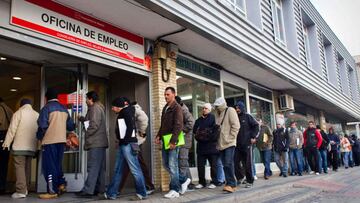 ?C車mo pedir el paro por primera vez? Requisitos y d車nde apuntarse para cobrar la prestaci車n por desempleo