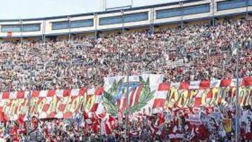 <b>GRAN CELEBRACIÓN. </b>El Calderón se vestirá de gala en el Día de las Peñas. La temporada pasada coincidió con la visita del Zaragoza. El ambiente dentro y fuera del campo siempre es especial este día.