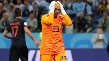 Despu&eacute;s del grave error del arquero argentino ante Croacia, el ex portero paraguayo le envi&oacute; un mensaje de aliento para que pueda salir adelante.