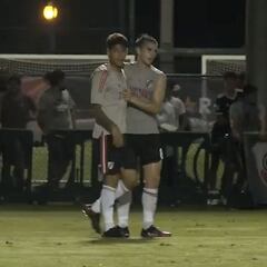 Los goles de Carrascal en la goleada de River en amistoso
