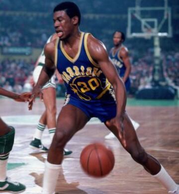 Bernard King con la camiseta de 1975 a 1986.