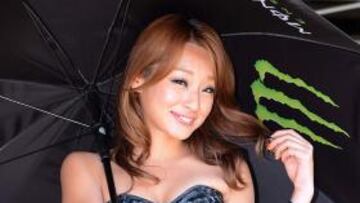 <b>Sol naciente</b> Tan pizpireta japonesa se dejó ver en el Gran Premio de Motegi. A falta de viento natural, la joven modelo (ha de serlo para alguien) se agarró el pelo para mostrarnos los últimos avances nipones en champú con suavizante, tintes caoba y sonrisas picaronas. Ya no saben qué inventar.