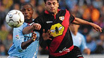 <B>LO ACATA</B>. Corino dice que no comparte, pero que acepta la decisión del técnico del Rayo.