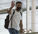 Xavi, a su llegada a Barcelona: "No sé nada, estoy de vacaciones"
