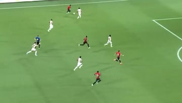 Luciano Arriagada vuelve a Brasil y hace esto en cuatro minutos: ¡el estadio explotó!