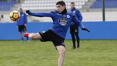 Fede Valverde, jugador del Deportivo, durante un entrenamiento. 