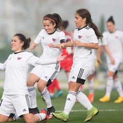 El Real Madrid mantiene su ruta en el fútbol femenino