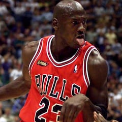 Salen a subasta los calzoncillos "usados regularmente" por Michael Jordan