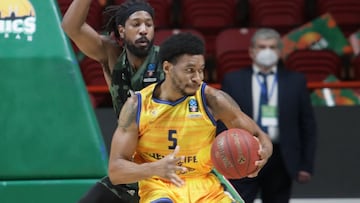 Stan Okoye, jugador del Herbalife Gran Canaria, durante el partido ante el Unics Kaz&aacute;n.