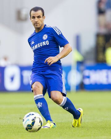 Fichó por el Chelsea la temporada 2014-15 dejando 33 millones de euros en las arcas del FC Barcelona.