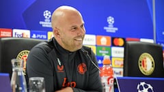 Feyenoord's Dutch head coach Arne Slot attends a press conference prior to the UEFA Champions League match against Atletico Madrid at Feyenoord Stadium de Kuip in Rotterdam, on November 27, 2023. (Photo by Olaf Kraak / ANP / AFP)