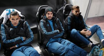 Theo, Isco and Mayoral on the bench.