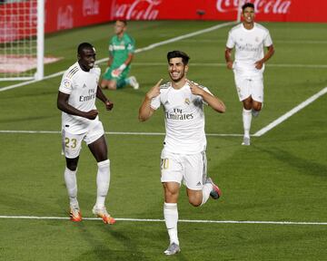 2-0. Marco Asensio celebró el segundo gol.