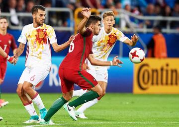 Ruben Neves, Dani Ceballos y Marcos Llorente.