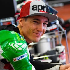“Ojalá viniera Rossi o Márquez a Aprilia de compañero”