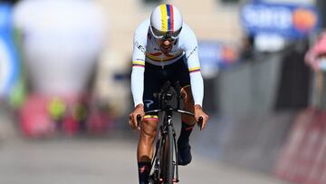 Daniel Felipe Martínez se perderá los Juegos Olímpicos de Tokio 2020 por coronavirus, el ciclista sigue dando positivo, luego de contagiarse en el Giro