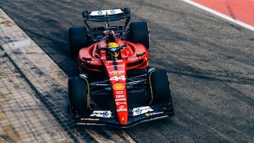 Lewis Hamilton, con el Ferrari SF-23 en Montmeló.