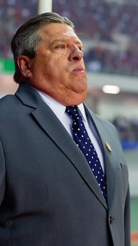 Miguel Herrera head coach of Costa Rica during the World Cup Qualifiers FIFA World Cup 2026 match between Costa Rica and Honduras, as part CONCACAF Final Round, Group C at Nacional de Costa Rica Stadium, on November 18, 2025, in San Jose, Costa Rica.