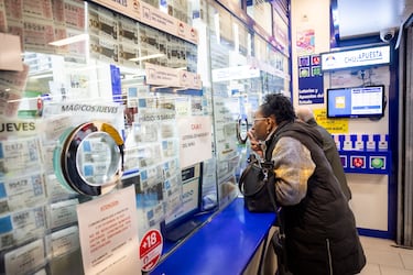 Joaquín Monroy, el ‘Rey de la Lotería’ dueño de ‘La Chulapa’ de Moncloa: “La energía que desprende este sitio va más allá de la matemática”
