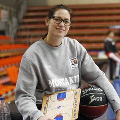 Montañana: "Soy pionera... pero esto ha tardado demasiado"