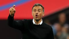 Spain: Piqué celebrates Luis Enrique return after Moreno's 'surprise' exit