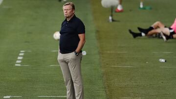 Koeman frena dos fichajes