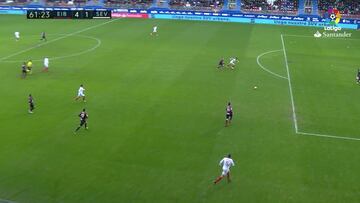 Le marcan en el 1' y luego este gol de chiste: la 'tensi¨®n' del Sevilla