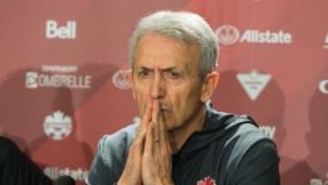 Benito Floro confía en que Canadá hará un buen partido en el Azteca.