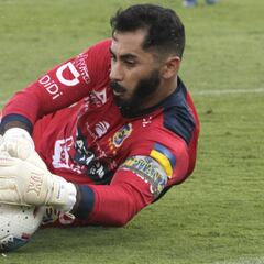 "Si no fuera por un par de chantas que llegaron, seguiría en la U"